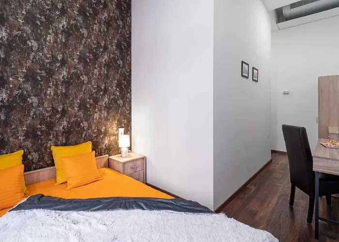 Πανσιόν Klauzal 14